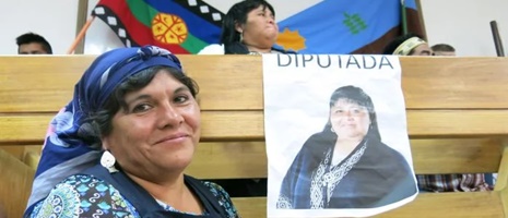 Chile: Emilia Nuyado, la primera dirigente mapuche que asume como diputada