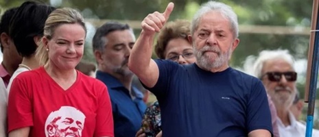 Lula sigue liderando la intención de voto según una encuesta de Datafolha