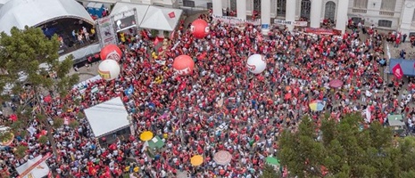 Brasil: centrales sindicales marcharon por la libertad de Lula