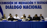 Nicaragua: el gobierno y la oposición intentan mantener el diálogo al cumplirse dos meses de protestas